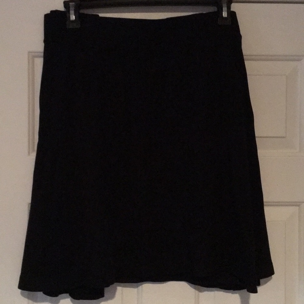 Torrid black skater skirt size 4